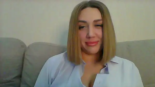 Snapshot of VickyLove047 chatting on 12-23-24, 07:06 VickyLove047 online show from 12-23-24, 07:06