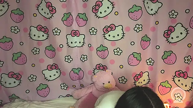 pink pikachu  online show from 03-31-26, 05:13