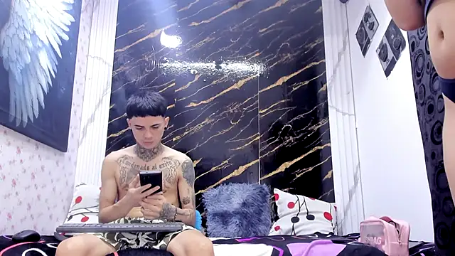 exotic hot couple online show from 05-17-26, 10:06