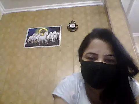 hornycoupleJandS online show from 05-01-26, 06:23
