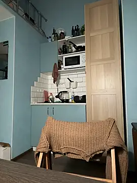 KillaSMilla online show from 12-28-24, 02:33