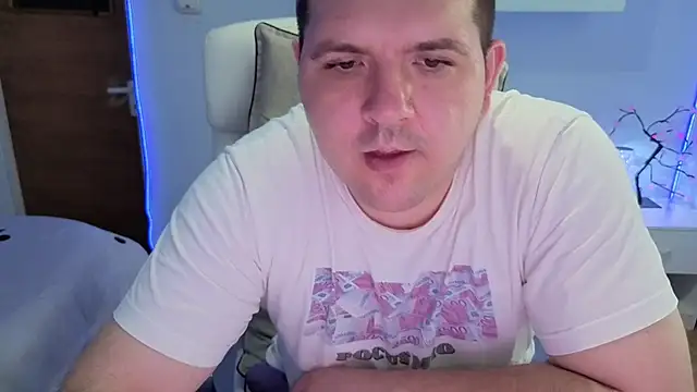 Snapshot of JasonJacks chatting on 06-27-26, 12:44 JasonJacks online show from 06-27-26, 12:44