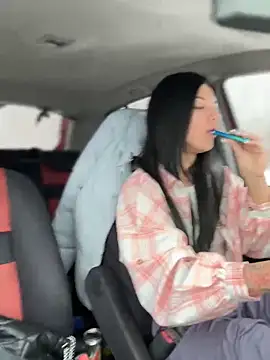 JulliaVegas online show from 03-05-25, 02:03