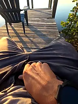 Bigsakzak online show from 11-20-25, 09:58