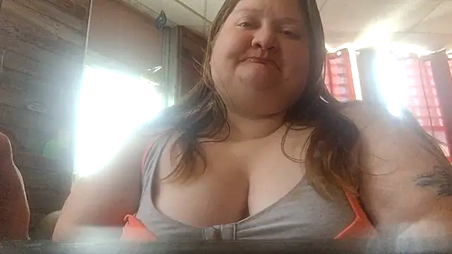 chrissybear84 online show from 06-30-26, 06:09