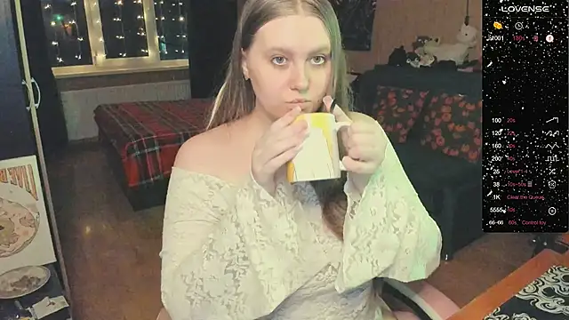 Alice Dreamgirl  online show from 12-19-25, 01:40