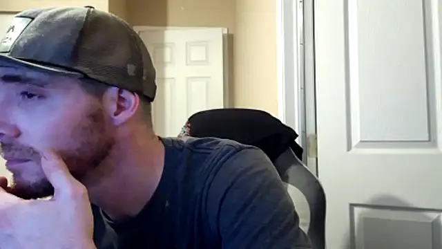 Huntzg23 online show from 03-19-26, 04:49