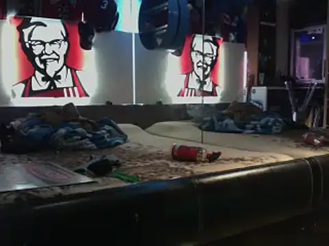 Snapshot of kinkycdslutsv chatting on 12-23-24, 07:17 kinkycdslutsv online show from 12-23-24, 07:17