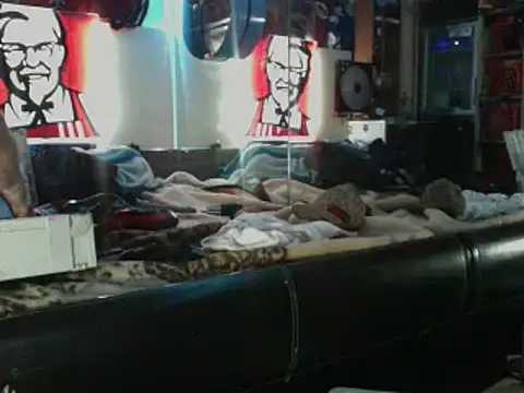 Snapshot of kinkycdslutsv chatting on 12-29-24, 04:51 kinkycdslutsv online show from 12-29-24, 04:51