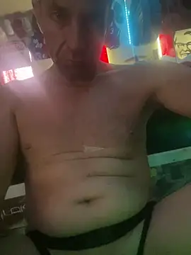 Snapshot of kinkycdslutsv chatting on 01-14-25, 09:20 kinkycdslutsv online show from 01-14-25, 09:20