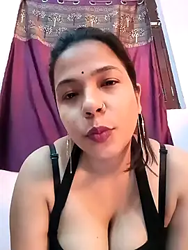 Hot-shot99 online show from 01-07-25, 01:03