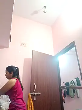 Hot-shot99 online show from 02-07-25, 10:09