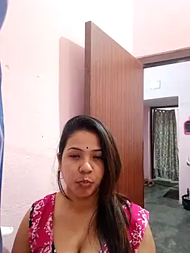 Hot-shot99 online show from 03-01-25, 10:24