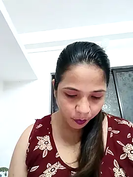 Hot-shot99 online show from 10-03-25, 05:54