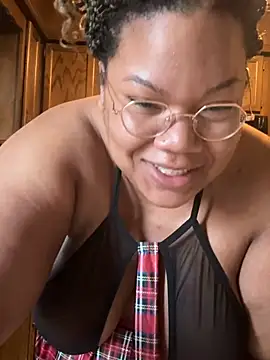 InterRacialFacial7296 online show from 03-15-26, 02:01