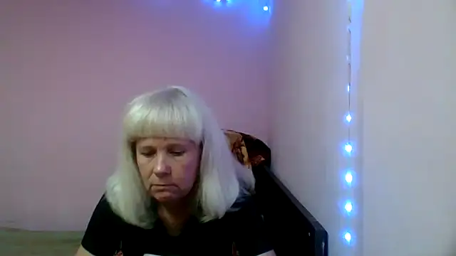 sakura blonde online show from 02-11-25, 09:03