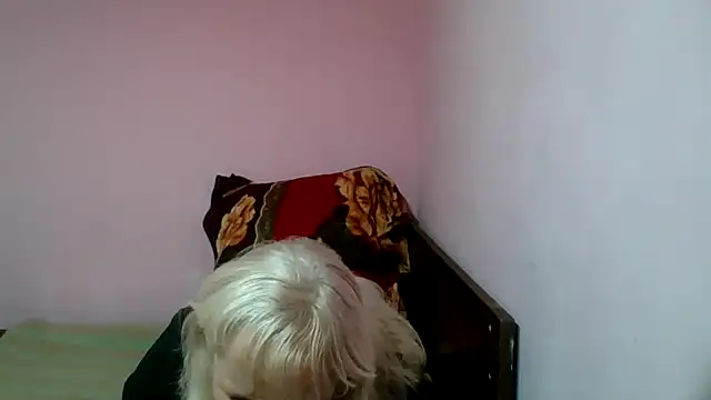 sakura blonde online show from 02-15-25, 09:04