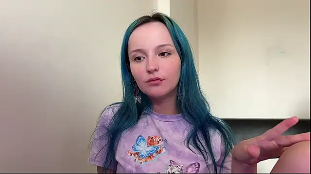 bumble bee online show from 12-23-24, 08:44