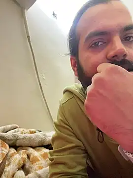 Snapshot of Arsh_Loves_Luv chatting on 12-20-24, 10:16 Arsh Loves Luv online show from 12-20-24, 10:16