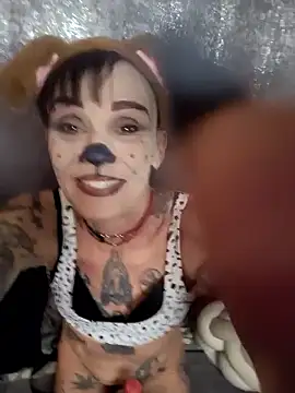 MommyMisfit online show from 10-02-25, 12:06