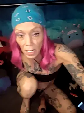 MommyMisfit online show from 11-06-25, 02:34