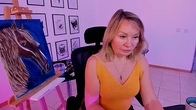 Snapshot of RosalindaFortuna chatting on 01-07-25, 02:30 RosalindaFortuna online show from 01-07-25, 02:30