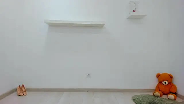 Julya Anna online show from 02-26-25, 04:14