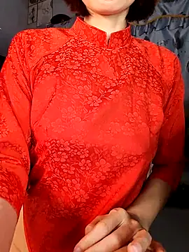 Lucy limon online show from 11-24-25, 10:09