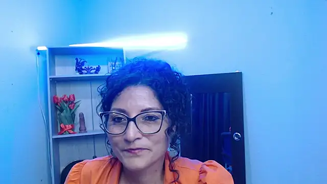 Snapshot of arianna_ros3 chatting on 02-03-25, 07:10 arianna ros3 online show from 02-03-25, 07:10