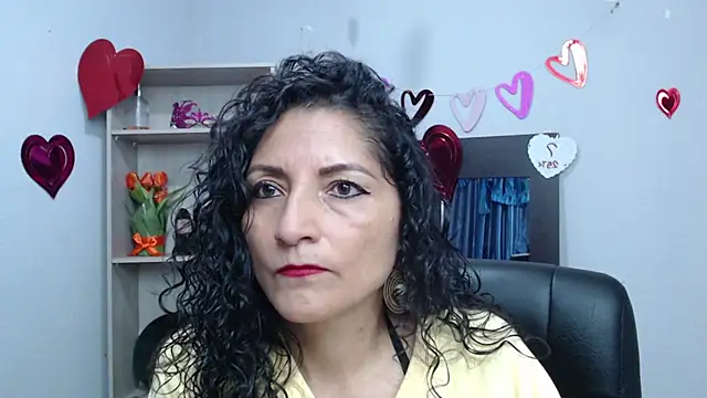 Snapshot of arianna_ros3 chatting on 02-15-25, 04:12 arianna ros3 online show from 02-15-25, 04:12