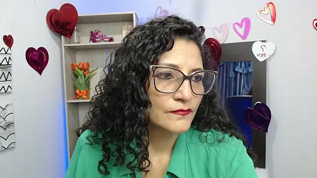 Snapshot of arianna_ros3 chatting on 02-16-25, 04:32 arianna ros3 online show from 02-16-25, 04:32