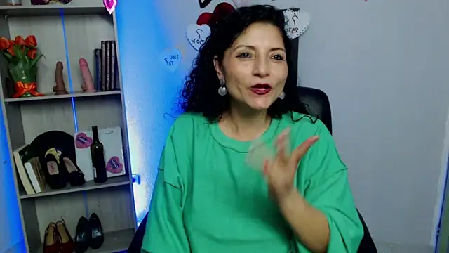 Snapshot of arianna_ros3 chatting on 02-21-25, 09:32 arianna ros3 online show from 02-21-25, 09:32