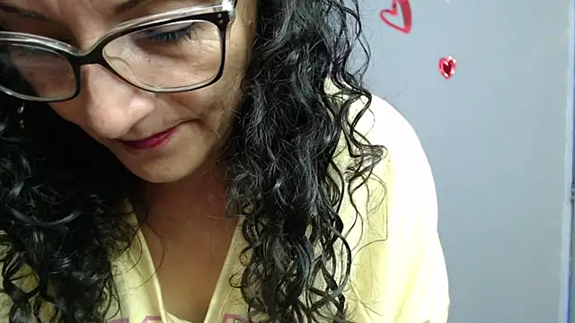 Snapshot of arianna_ros3 chatting on 03-02-25, 09:32 arianna ros3 online show from 03-02-25, 09:32