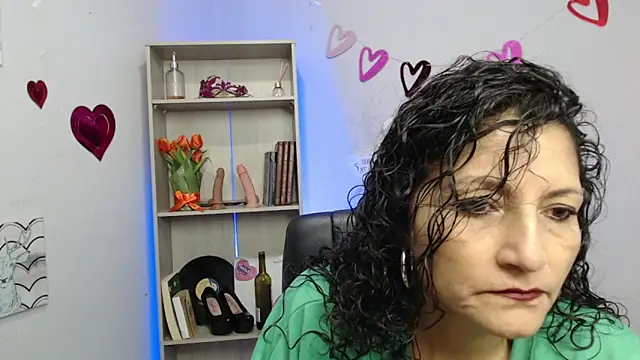 Snapshot of arianna_ros3 chatting on 03-04-25, 03:48 arianna ros3 online show from 03-04-25, 03:48