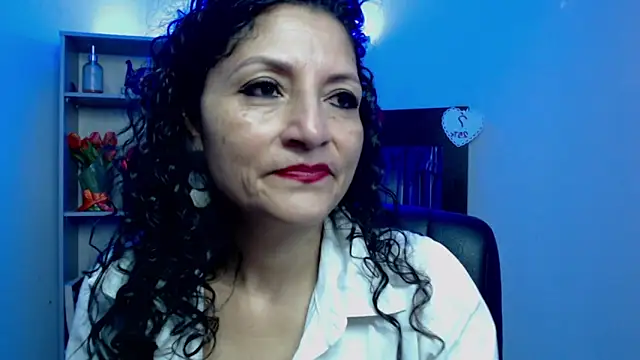 Snapshot of arianna_ros3 chatting on 03-15-25, 02:12 arianna ros3 online show from 03-15-25, 02:12