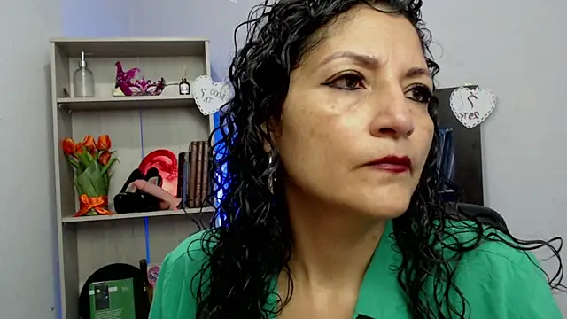 Snapshot of arianna_ros3 chatting on 03-20-25, 01:59 arianna ros3 online show from 03-20-25, 01:59