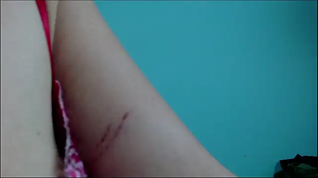 Snapshot of arianna_ros3 chatting on 09-26-25, 11:53 arianna ros3 online show from 09-26-25, 11:53