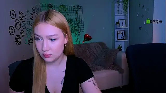 playful sophie online show from 03-11-26, 08:26