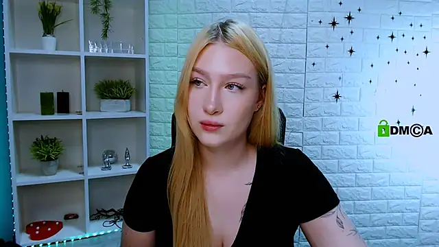 Snapshot of playful_sophie chatting on 06-04-26, 07:53 playful sophie online show from 06-04-26, 07:53
