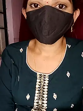 Snapshot of Telugu_Cute_Angel chatting on 10-17-25, 04:42 Telugu Cute Angel online show from 10-17-25, 04:42