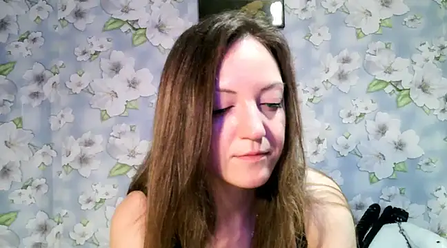 KattyLuuu online show from 01-10-25, 08:40