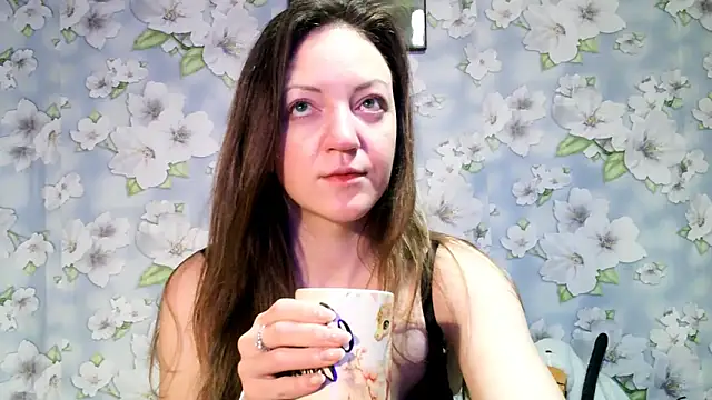 KattyLuuu online show from 01-11-25, 09:15