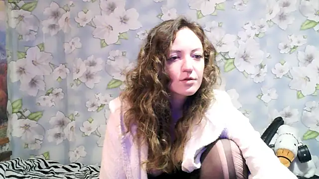 KattyLuuu online show from 02-05-25, 11:50