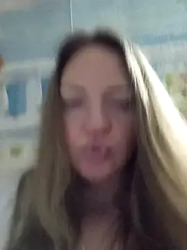 Snapshot of KattyLuuu chatting on 01-11-26, 09:53 KattyLuuu online show from 01-11-26, 09:53