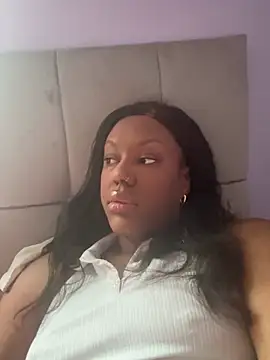 LavenderBuxton online show from 12-28-24, 12:24