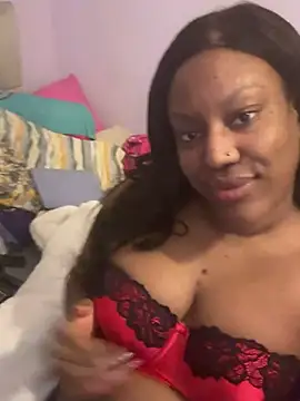 LavenderBuxton online show from 01-04-25, 07:34