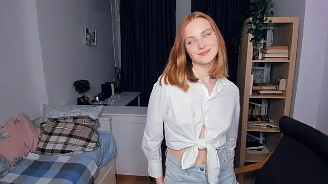 Snapshot of HarrmonSarah chatting on 12-21-24, 04:36 HarrmonSarah online show from 12-21-24, 04:36