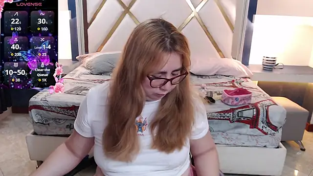 chloe prg online show from 07-25-26, 03:59