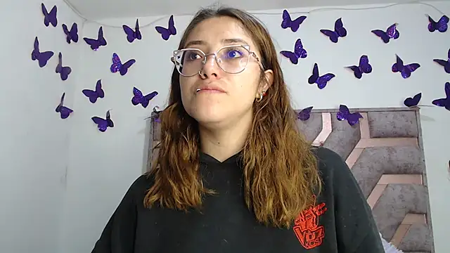 Anny Fox- online show from 11-20-25, 02:45