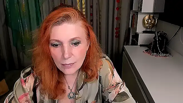 Fire-Fox-One online show from 02-11-26, 11:54